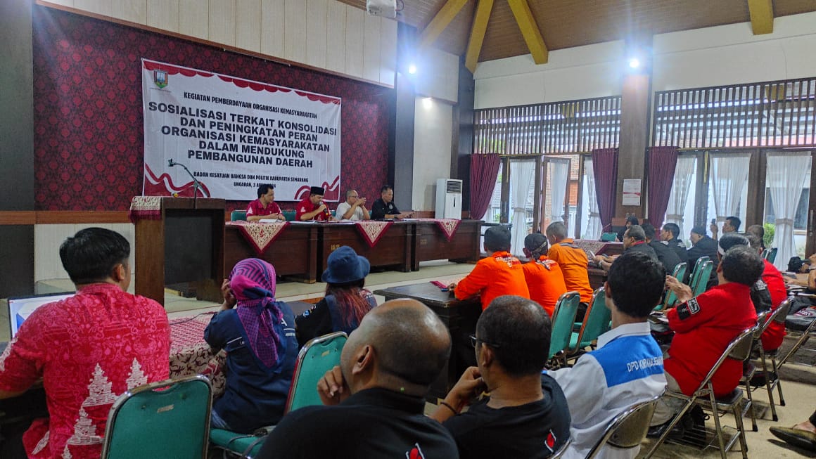 Sosialisasi dan konsolidasi peningkatan peran ormas di Gedung Wanita, Rumah Dinas Bupati Semarang
