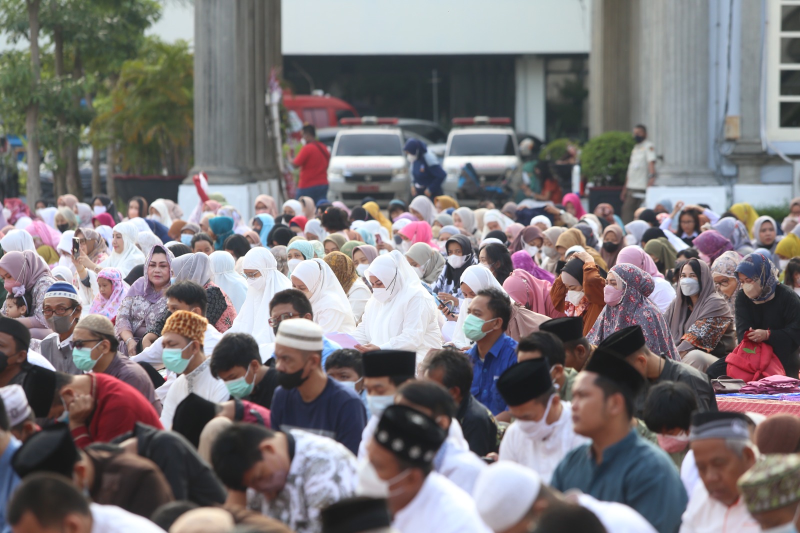Pemerintah kota Semarang akan menggelar sholat Idul Fitri 1445 Hijriyah atau 2024 M di halaman Balaikota, Jalan Pemuda Nomor 148, Semarang.