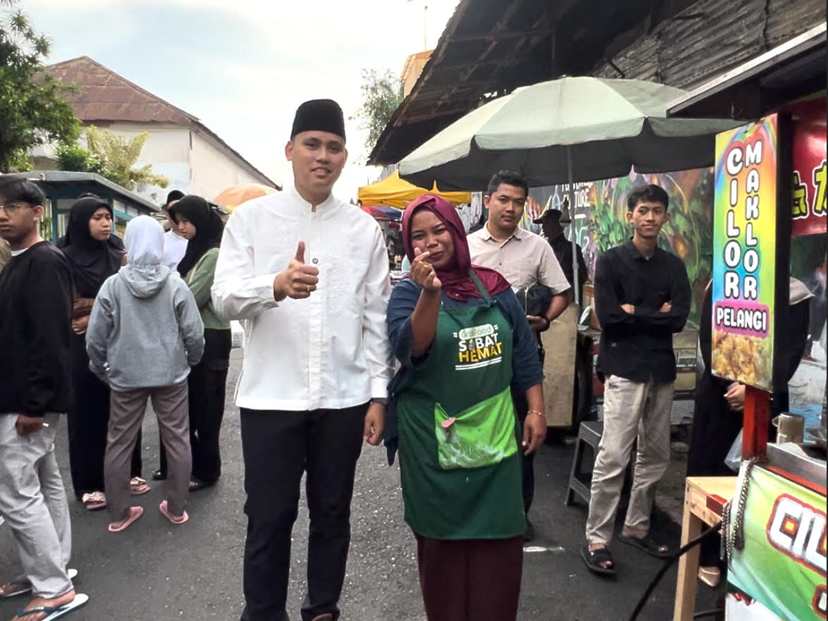 Bupati Kendal Dico M. Ganinduto saat berkunjung ke Temanggung dan Wonosobo baru-baru ini.