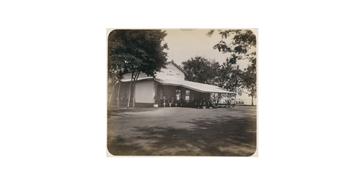Gedung Society De Slamat pada masa kolonial