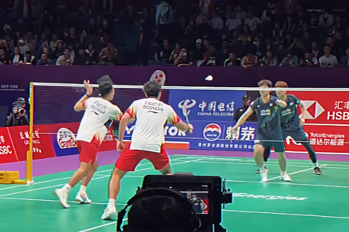 Momen manis saat Fajar/Daniel memastikan kemenangan tim Thomas Indonesia atas Korea Selatan di babak perempatfinal Thomas Cup 2024.
