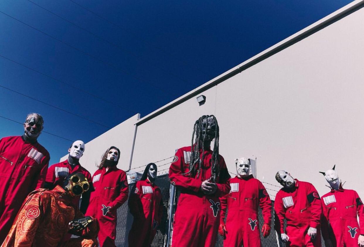 Potret Slipknot bersama drummer baru pengganti Jay Weinberg