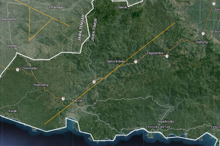 Potensi sumber gempa yang terjadi di sekitar wilayah Pacitan, Jawa Timur.