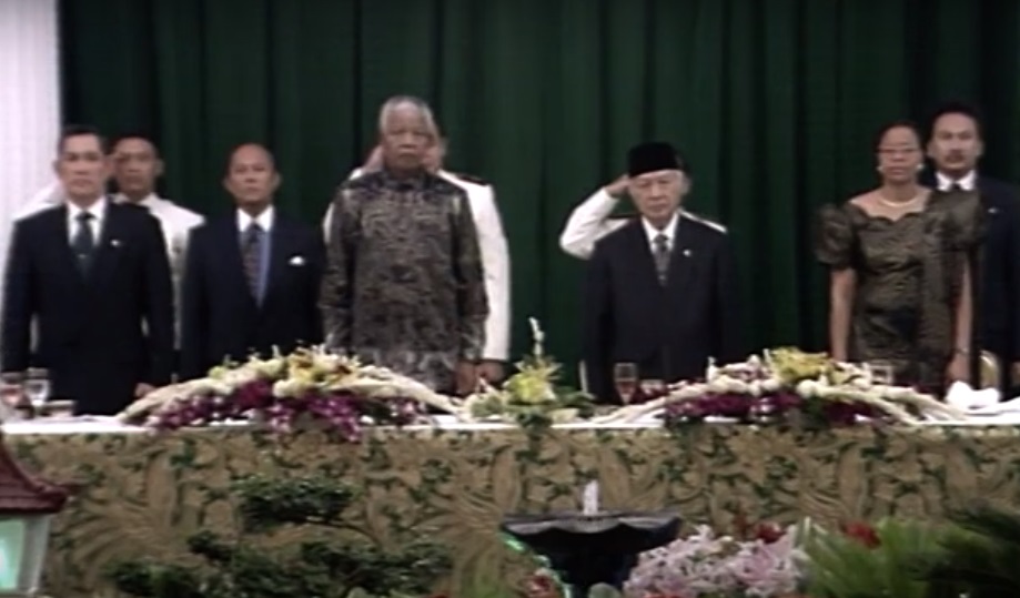 Sambutan Presiden Soeharto Pada Acara Jamuan Makan Malam Presiden Afrika Selatan (Nelson Mandela) di Istana Negara bulan Juli tahun 1997.
