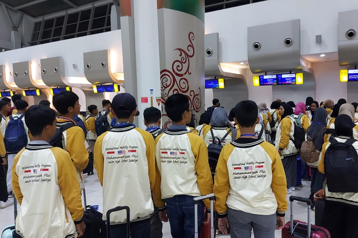 Ternyata program field trip atau study tour internasional tidak hanya di SD, di level SMP Muhammadiyah Plus Salatiga juga ada. (Istimewa)
