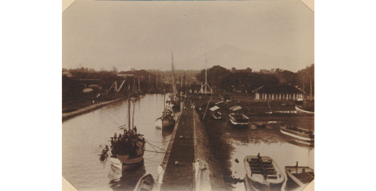 Suasana Pelabuhan Tegal di Masa Kolonial