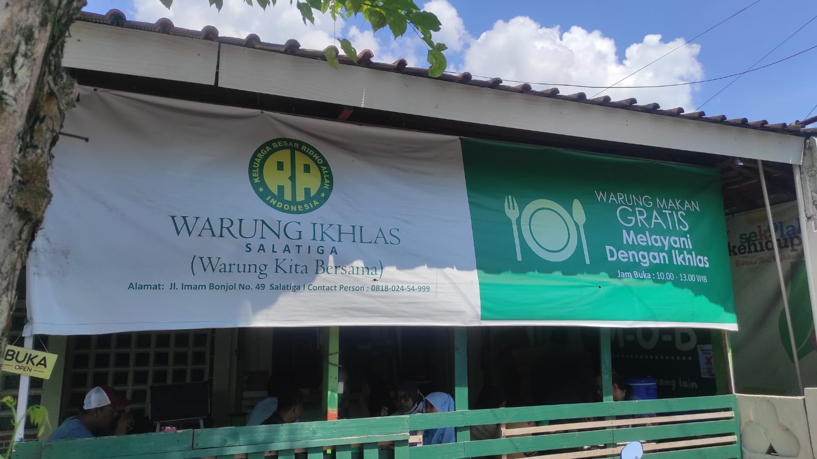 Warung Ikhlas Salatiga. (Dhinar Sasongko/Jawa Pos Radar Semarang)