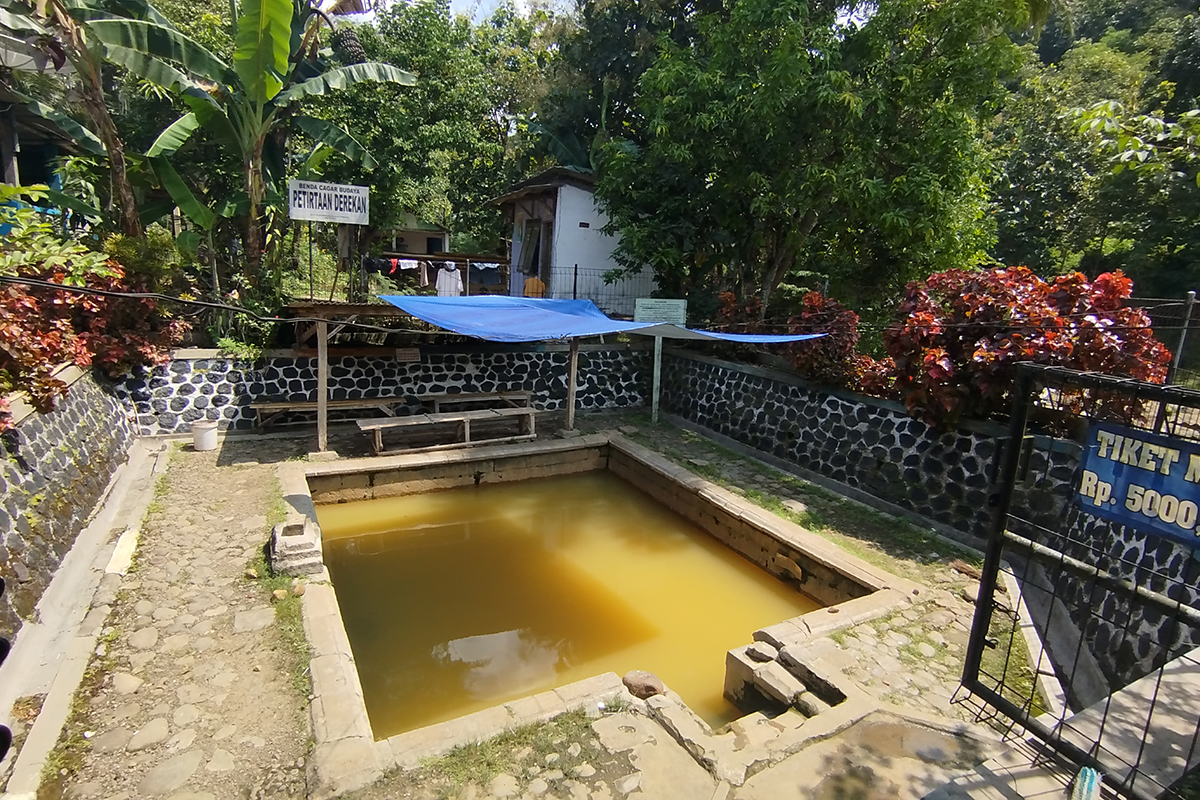 Candi Ngempon dan Petirtaan Derekan yang ada di Ngempon, Kecamatan Bergas, Kabupaten Semarang. NURFAIK NABHAN/JAWA POS RADAR SEMARANG