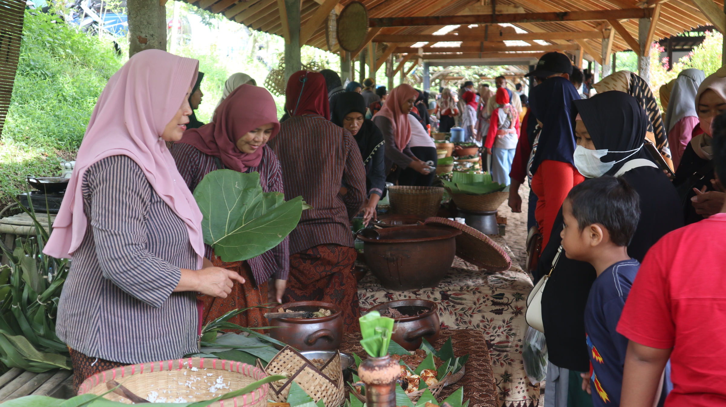 Pasar Tempoe Doeloe di Desa Wisata Lerep, Kecamatan Ungaran Barat