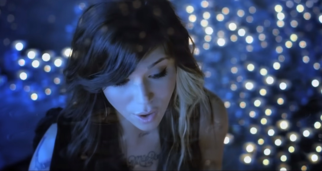 Tangkap layar Video Klip Lagu A Thousand Years yang dinyanyikan oleh Christina Perri.