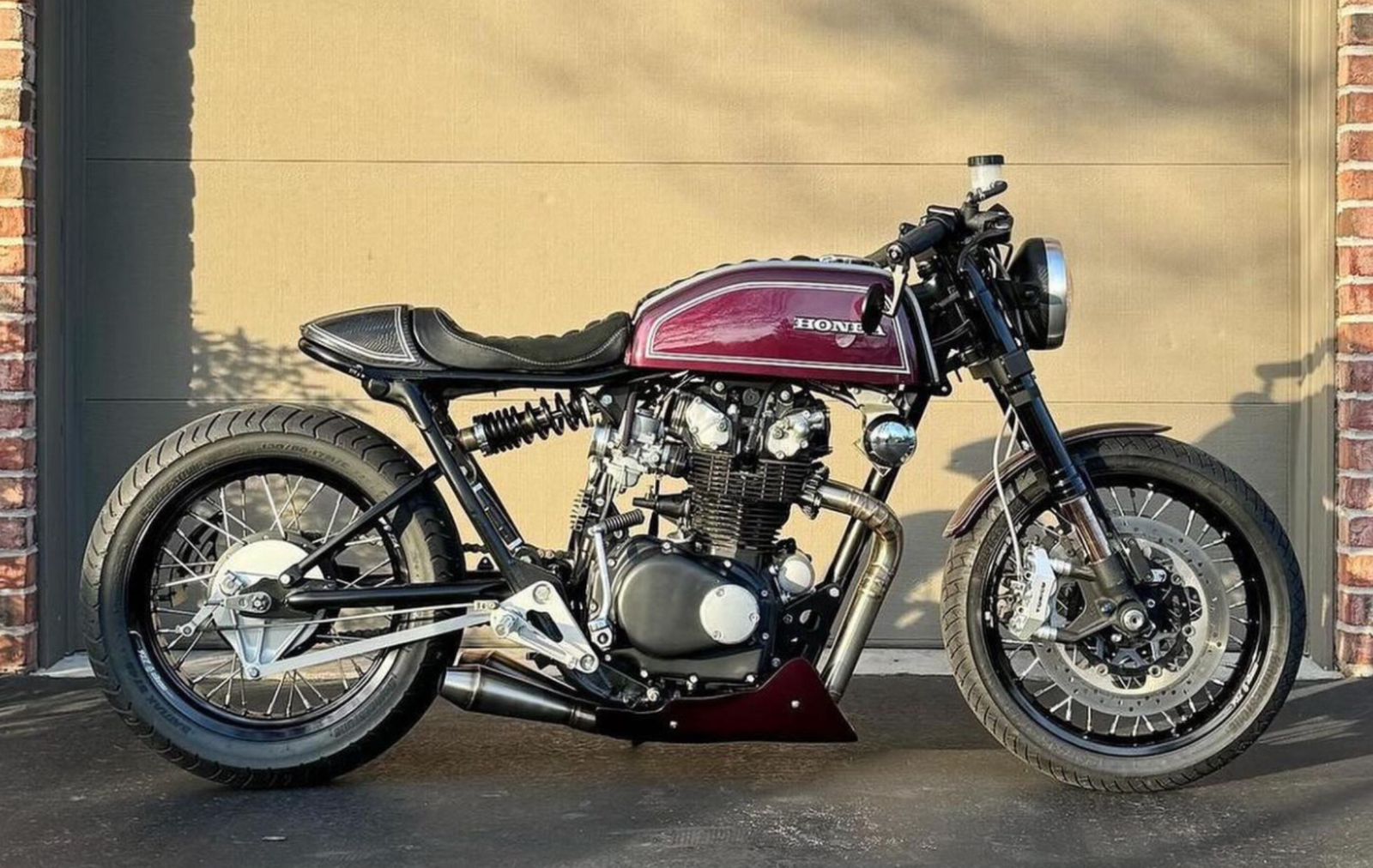 Potret Motor Kustom Caferacer