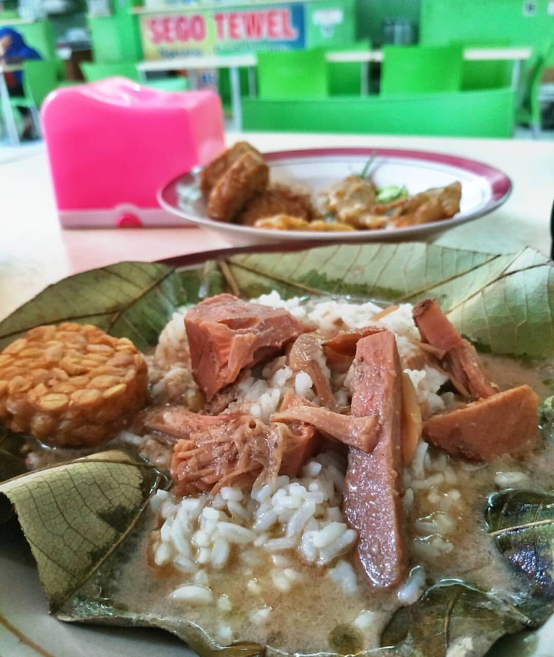 Sego tewel khas Tambakromo, Pati