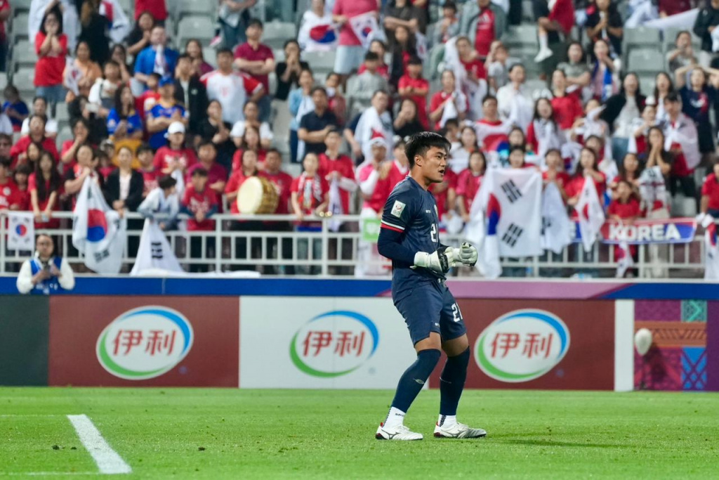Kiper Timnas Indonesia, Ernando Ari