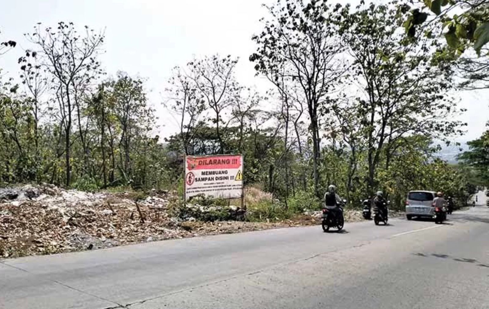 Jalanan Sigar Bencah, Tembalang, Semarang, Jawa Tengah