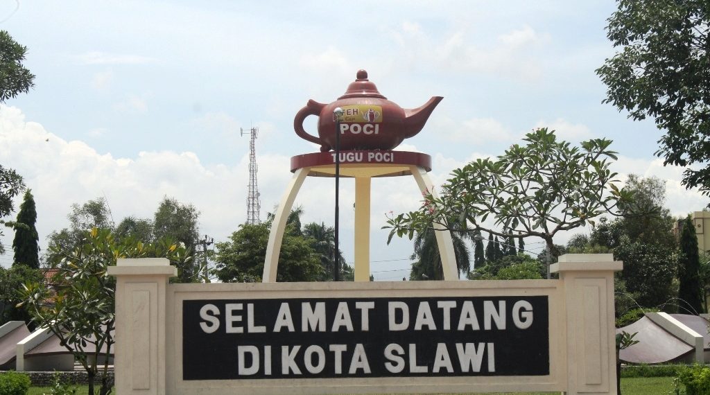 Tugu Poci Slawi