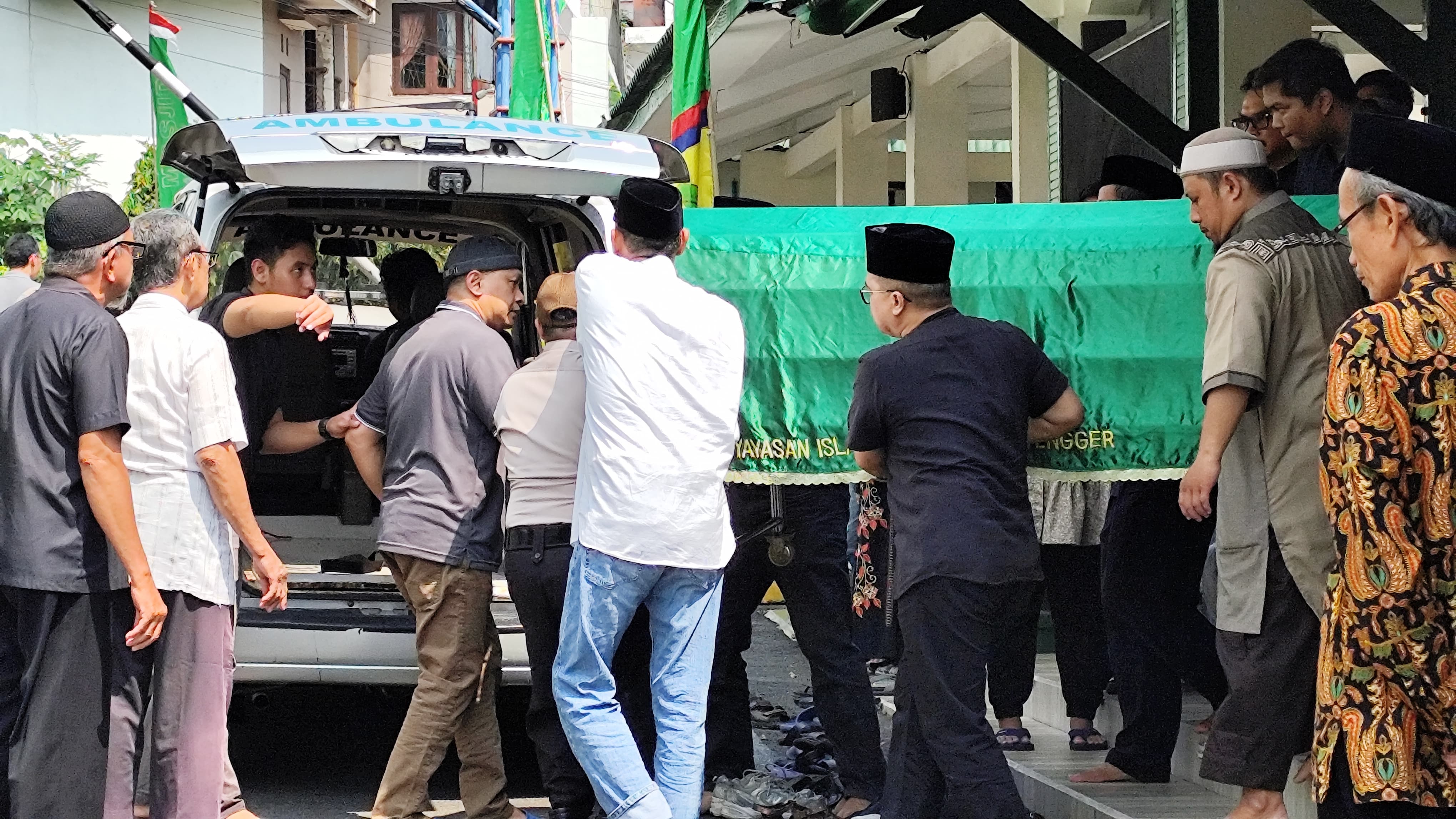 Rina Budhy Ariani, istri mantan Bupati Kudus, HM Tanzil meninggal Jumat (28/6/2024) sekitar pukul 22.00. (M Hariyanto/Jawa Pos Radar Semarang)
