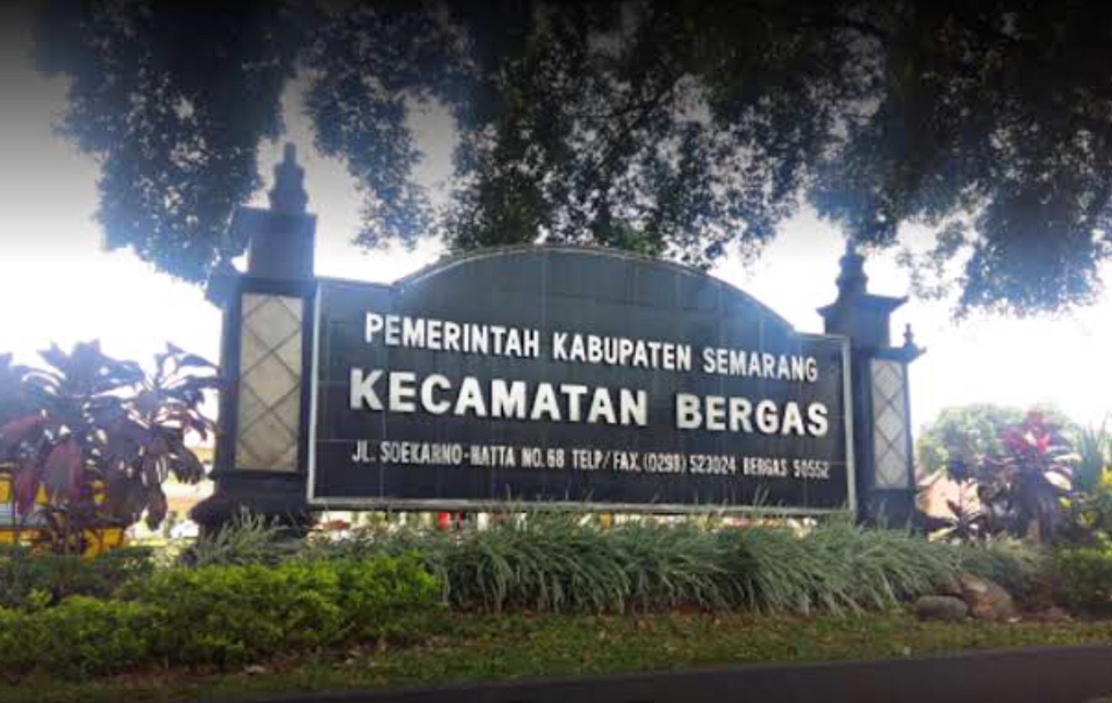 Potret Depan Kantor Kecamatan Bergas Kabupaten Semarang