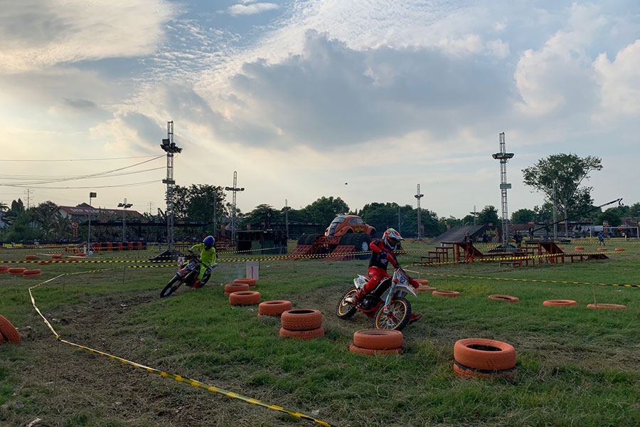 MENANTANG : Gelaran Trial Game Dirt 2024 di Lapangan Garnisun Kota Semarang.