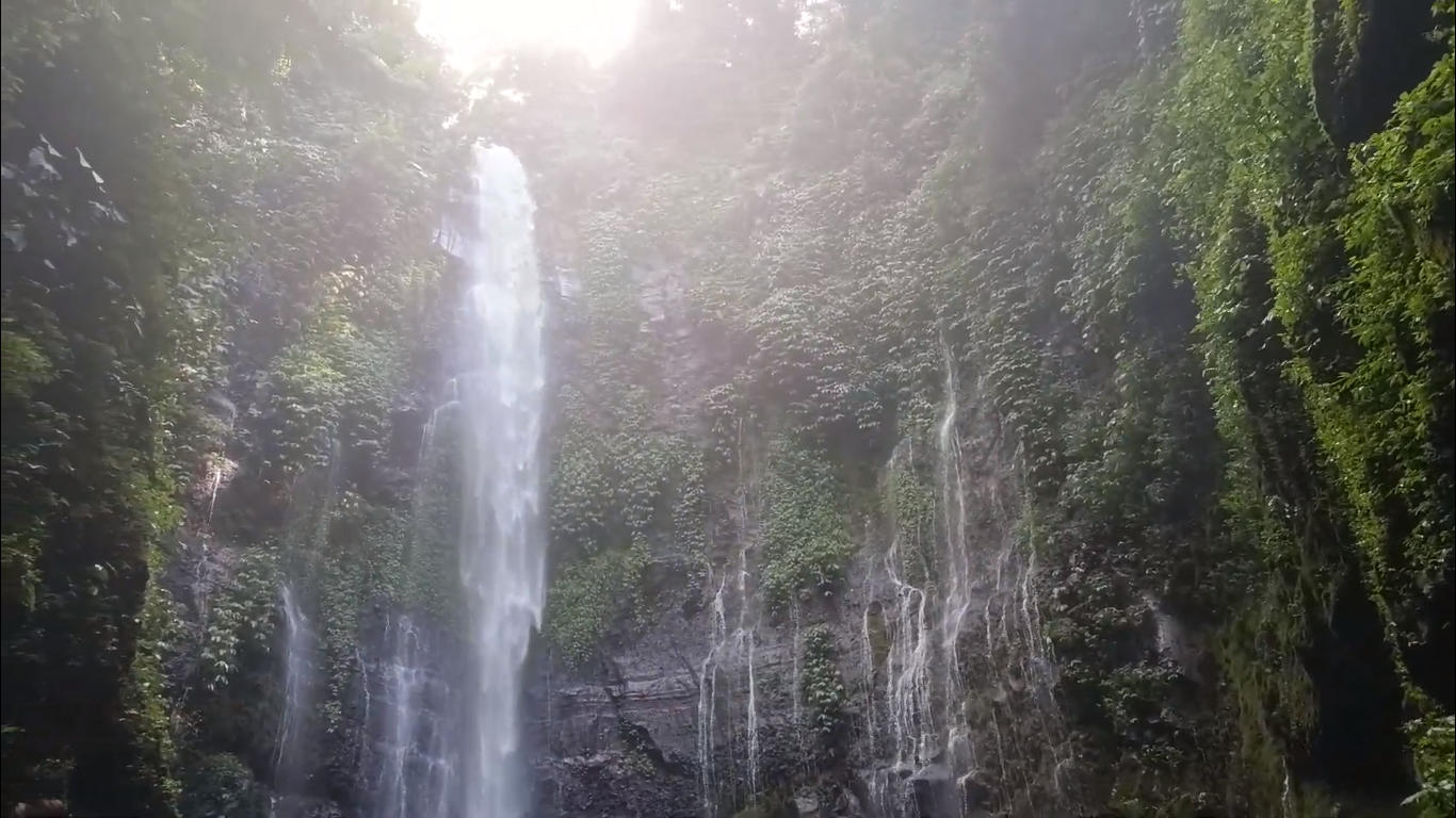 Curug Lawe Benowo Kalisidi