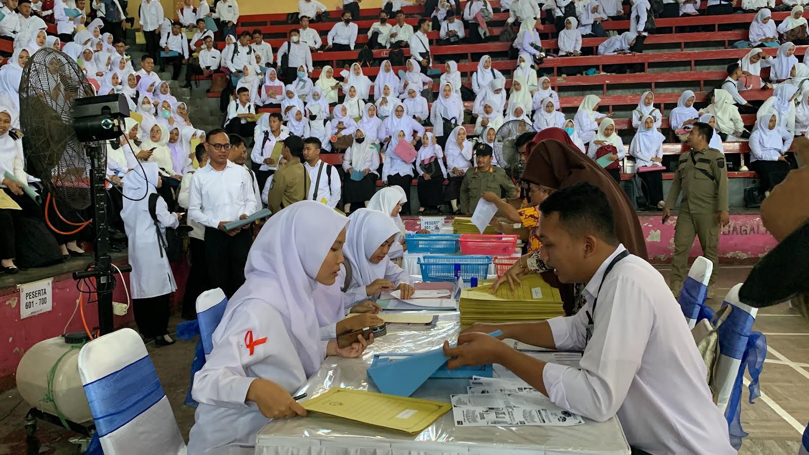 Potret ASN di Kabupaten Kendal. DEVI KHOFIFATUR RIZQI/ JAWA POS RADAR SEMARANG