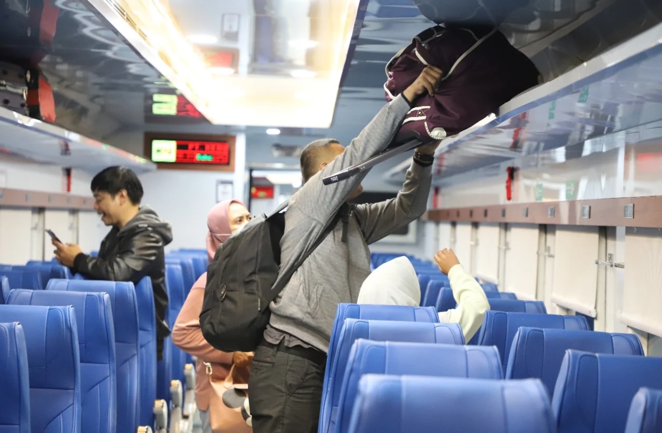 Kereta Api Blambangan Ekspres kelas Ekonomi