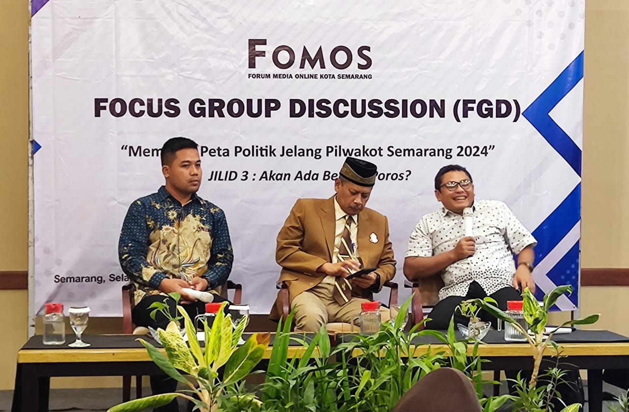FGD Membaca Politik Jelang Pilwakot Semarang Jilid 3 oleh FOMOS di Hotel Neo Candi, Selasa (6/8).