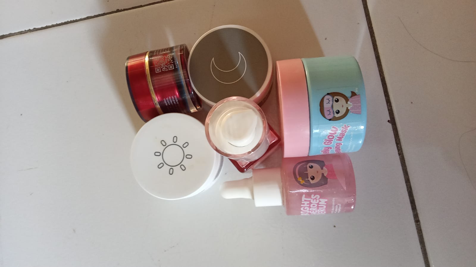 Produk skincare bagi pemula, jenisnya bervariasi (Indah Fajarwati)