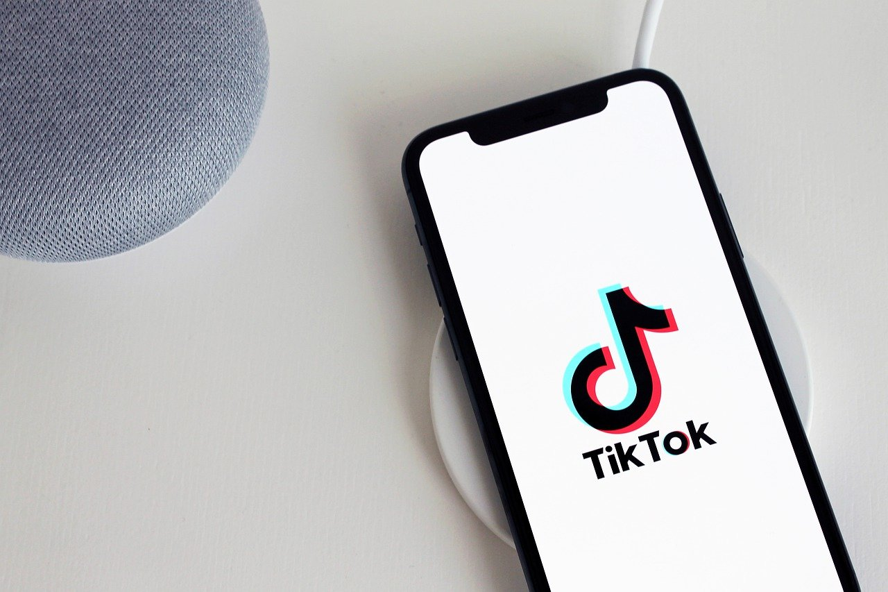 Penambah followers di aplikasi Tiktok.