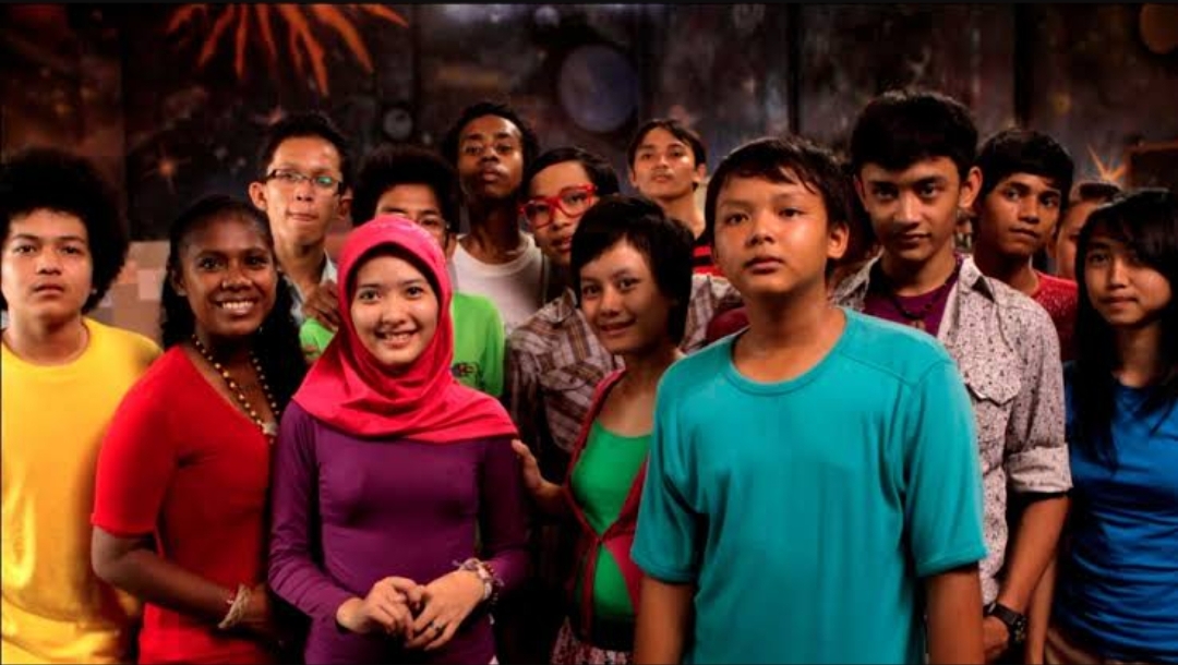 Salah satu adegan di film Semesta Mendukung