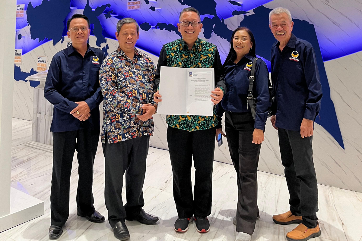 Sinoeng N Rachmadi dan Budi Santoso (Sinoeng berBUDI) dapat rekom maju pilwakot Salatiga dari DPP Nasdem.