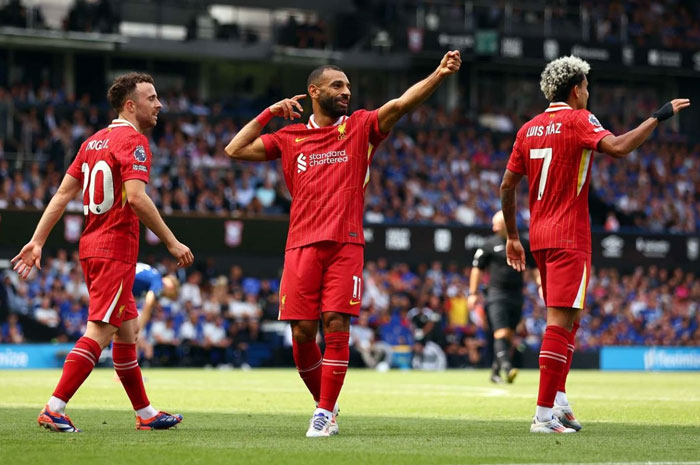 Penyerang Liverpool merayakan kemenangan di laga perdana Liga Inggris 2024/2025.
