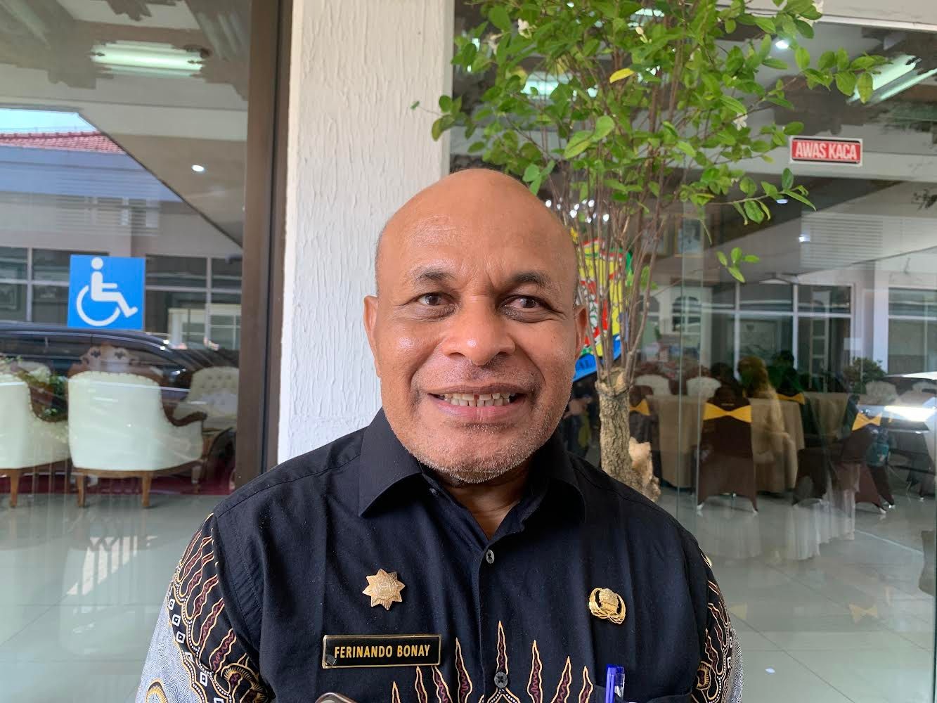 Kepala Disdikbud Kendal, Ferinando Rad Bonay.
