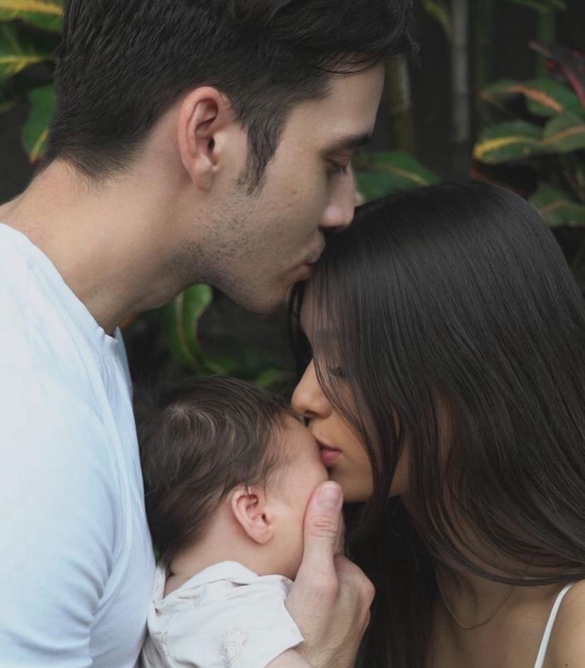 pasangan Stefan William dan Ria Andrew dikaruniai anak laki-laki baru baru ini