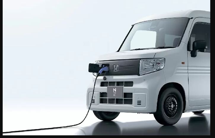 Ilustrasi mobil listrik