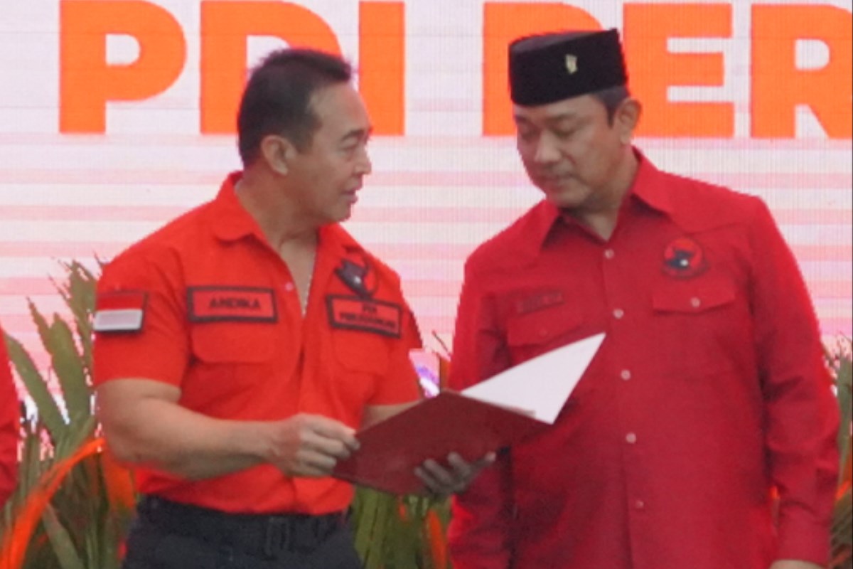 Andika Perkasa dan Hendrar Prihadi usai dapat rekoemndadi PDIP untuk maju sebagai gubernur dan wakil gubernur Jateng.