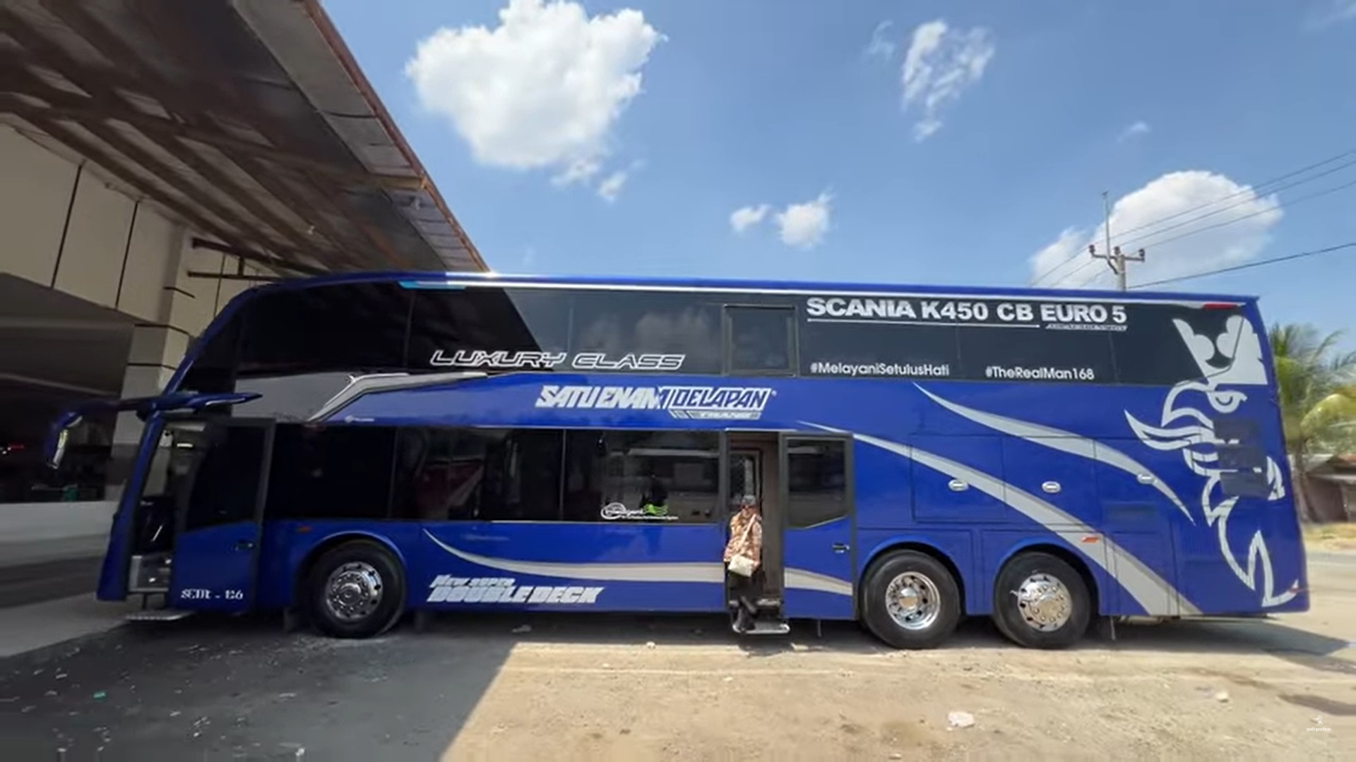 168 Trans Bus Tingkat Rute Pegunungan