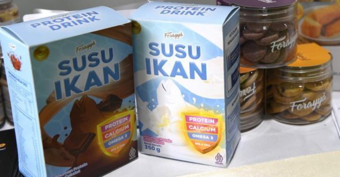 Susu Ikan , produk inovatif berbasis protein ikan yang telah diolah sedemikian rupa sehingga menyerupai susu hewani seperti susu sapi.