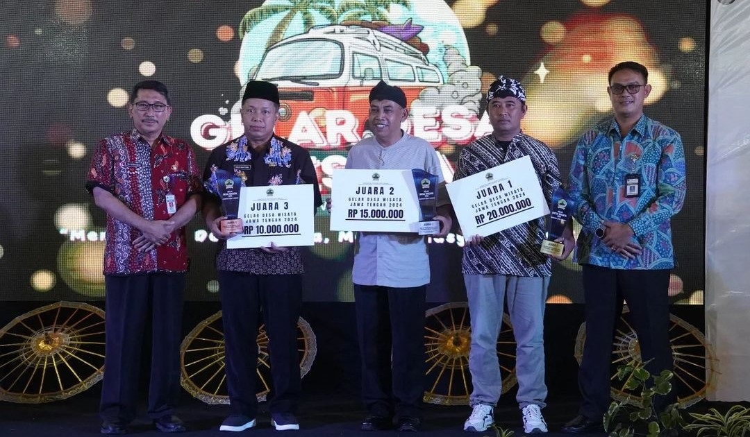 Pemprov Jateng kembali memberikan Penganugerahan Gelar Desa Wisata dengan tema "Membangun Desa Wisata, Membangun Masyarakat Sejahtera". Berikut Juaranya...
