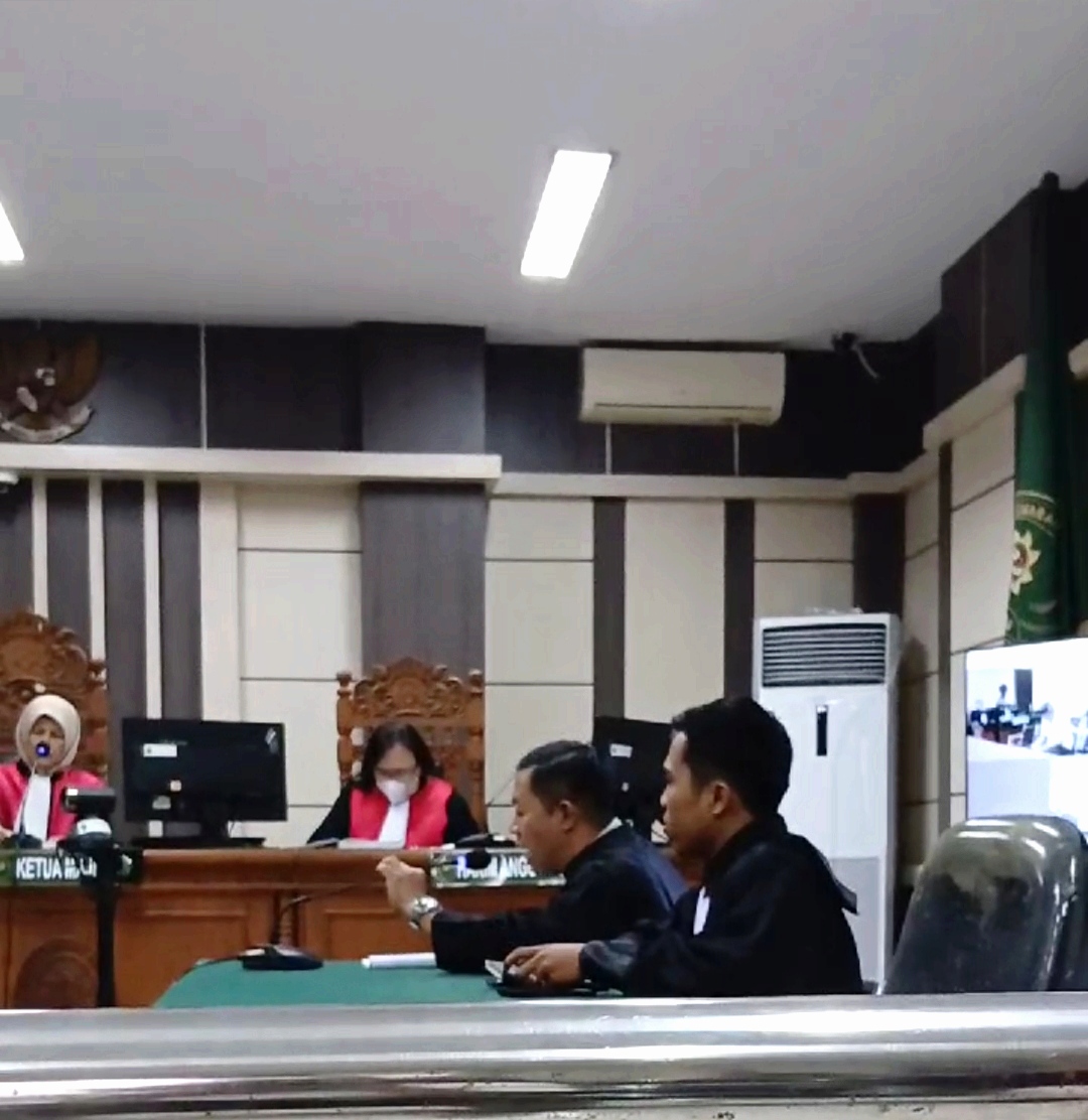 Penasihat Hukum kasus dugaan korupsi hibah KONI Kudus terdakwa Imam Triyanto, Aksin menyampaikan pembelaan di Pengadilan Tipikor Semarang, Rabu (18/9/2024).