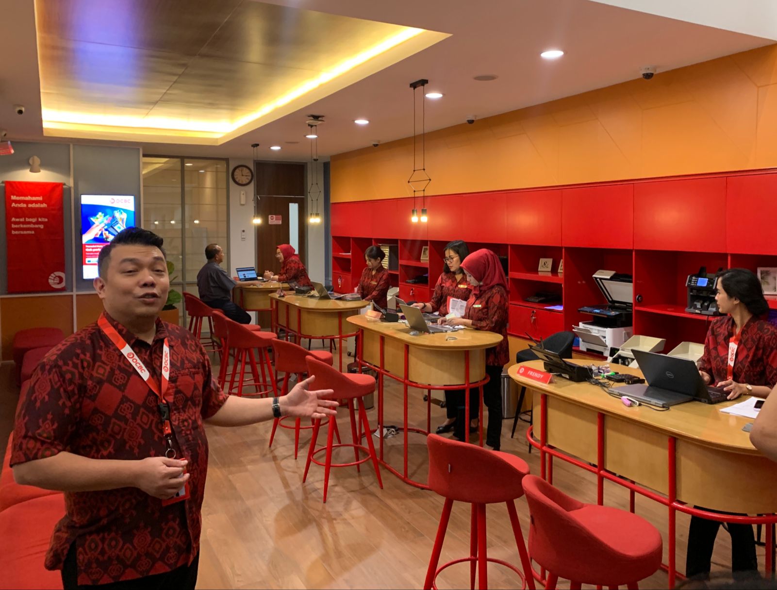 Premium Guest Hous (PGH) inovasi kantor cabang di Kota Semarang dari PT Bank OCBC NISP Tbk