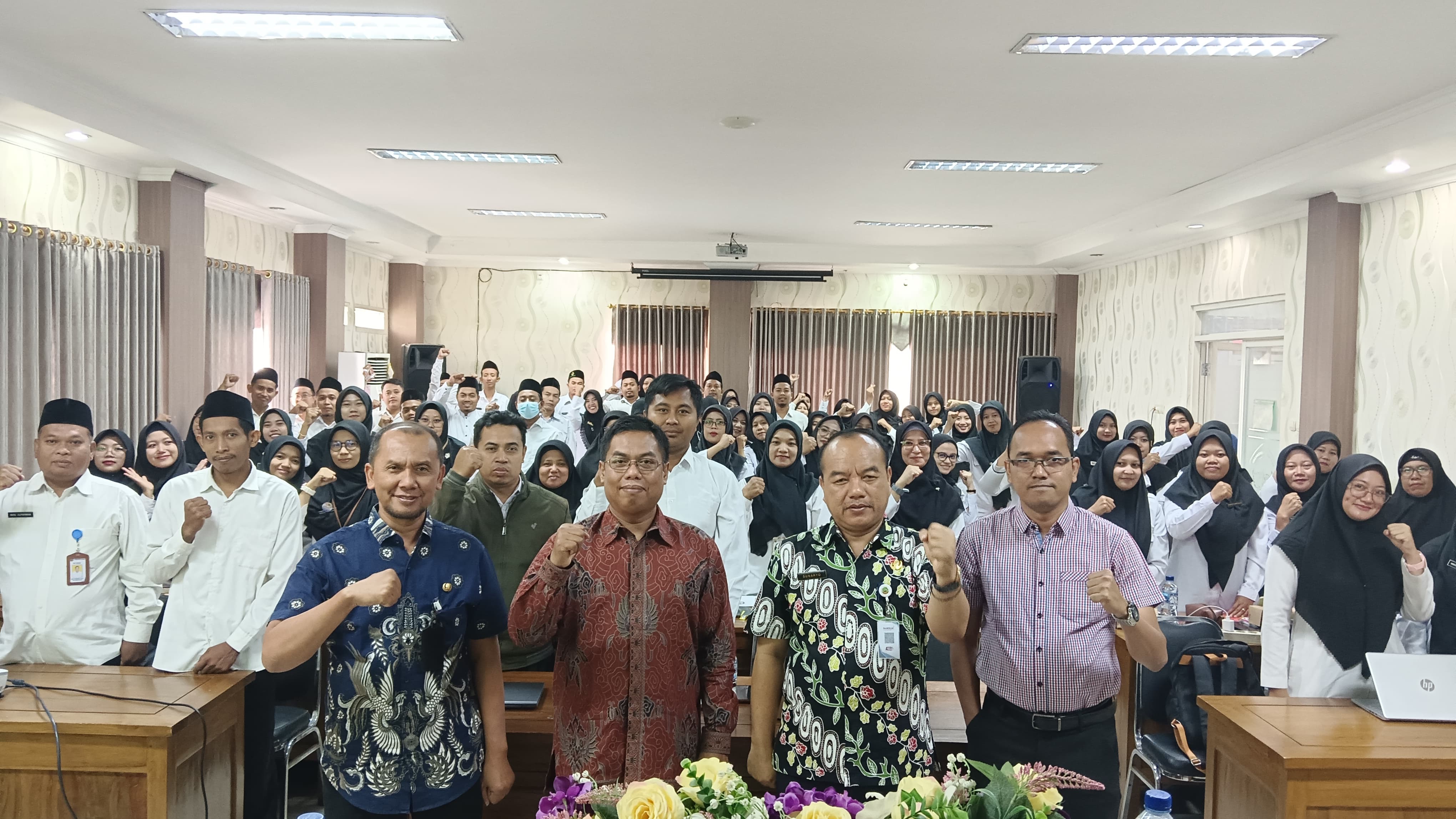 Pelatihan Penyusunan Portofolio dan Induksi UKM bagi Mahasiswa PPG Batch 1 LPTK UIN Salatiga, yang dihelat di Dinas Pendidikan Kabupaten Blora pada Kamis (26/9/2024).