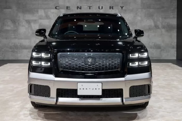 Toyota Century SUV