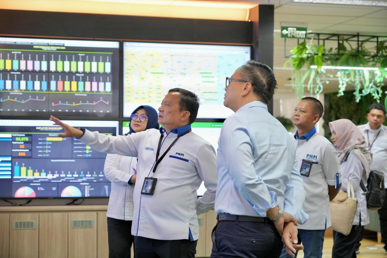 Kunjungan Wakil Menteri BUMN RI Kartika Wirjoatmodjo ke Kantor Pusat PNM pada Senin, 7 Oktober 2024.