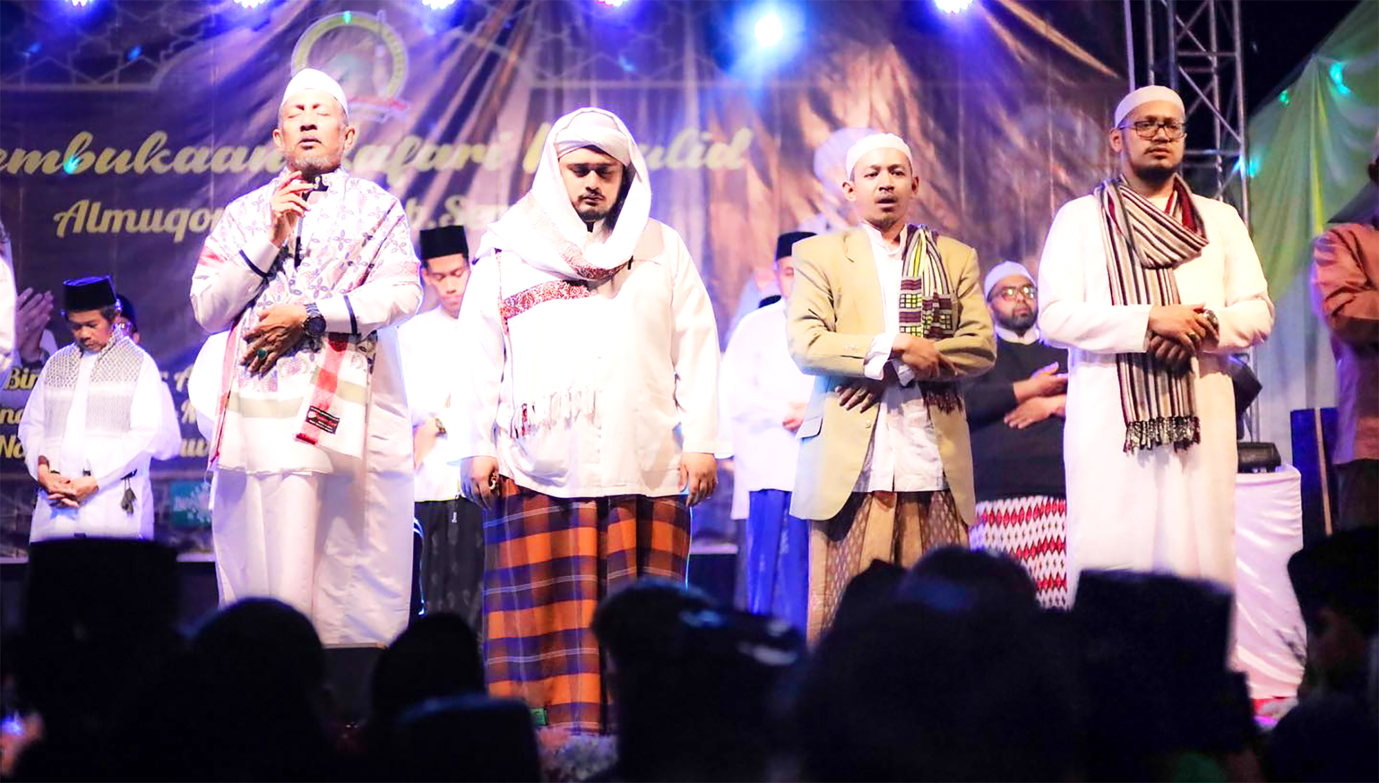 Habib Abdullah Farid bin Masyhur Al Munawwar yang juga Mustasyar PCNU Kabupaten Semarang membimbing langsung Majelis Al Muqorrobin di Kabupaten Semarang