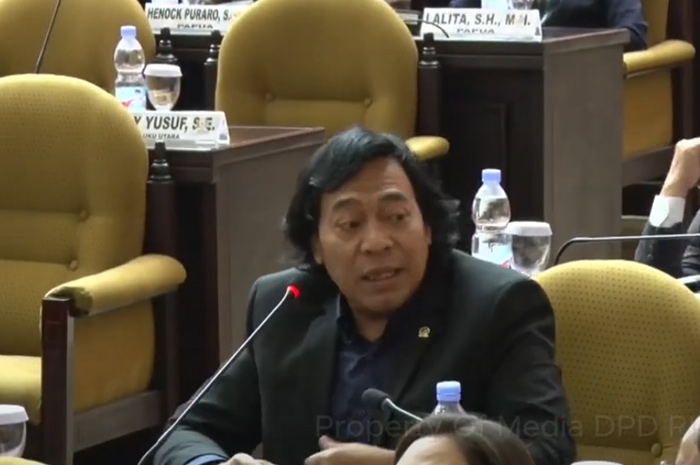 Tangkapan layar video viral Komeng.