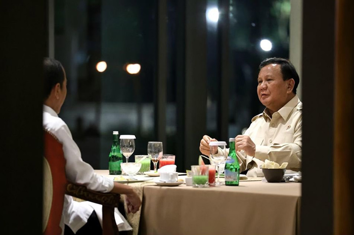 Presiden terpilih Prabowo Subianto saat makan malam dan diskusi bersama Presiden Jokowi.