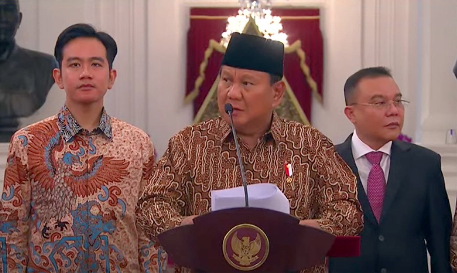 Presiden Prabowo Subianto Saat Mengumumkan nama-nama menteri dan wakil menterinya di Istana Negara.