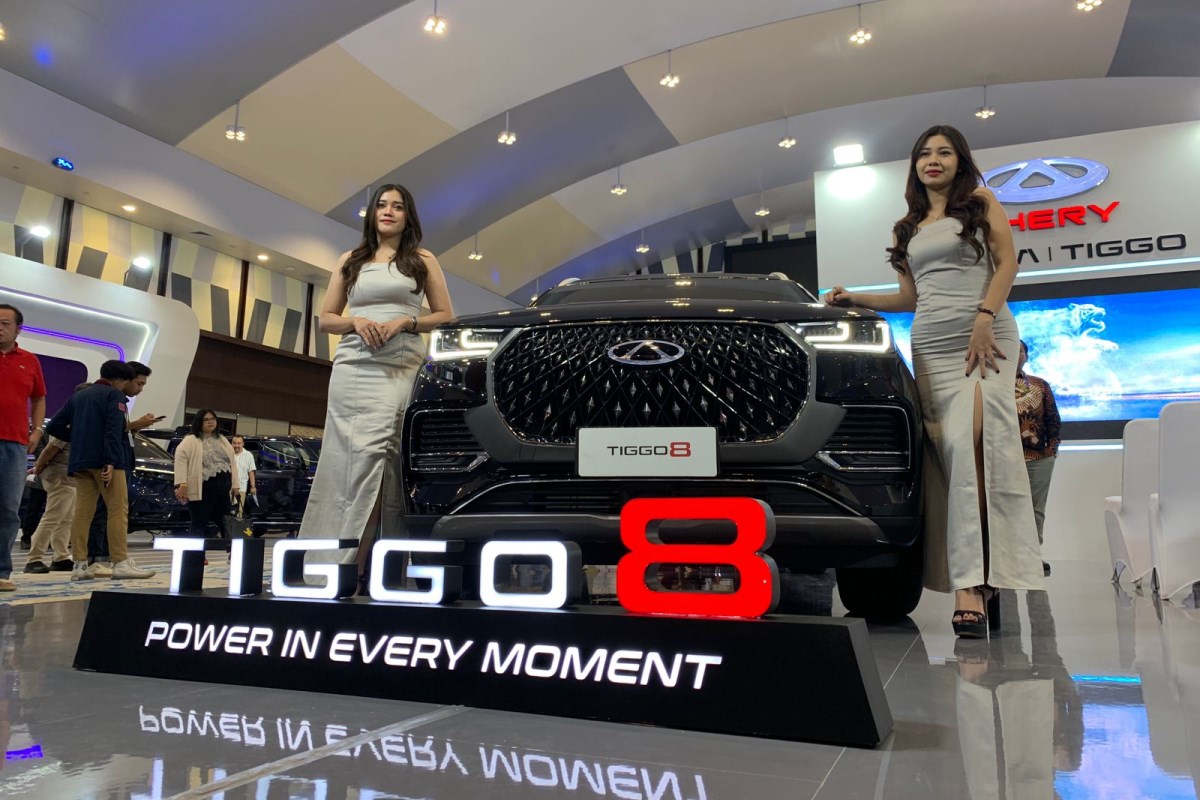 Chery Tiggo 8 tampil menawan di ajang GIIAS Semarang 2024. DEVI KHOFIFATUR RIZQI/ JAWA POS RADAR SEMARANG