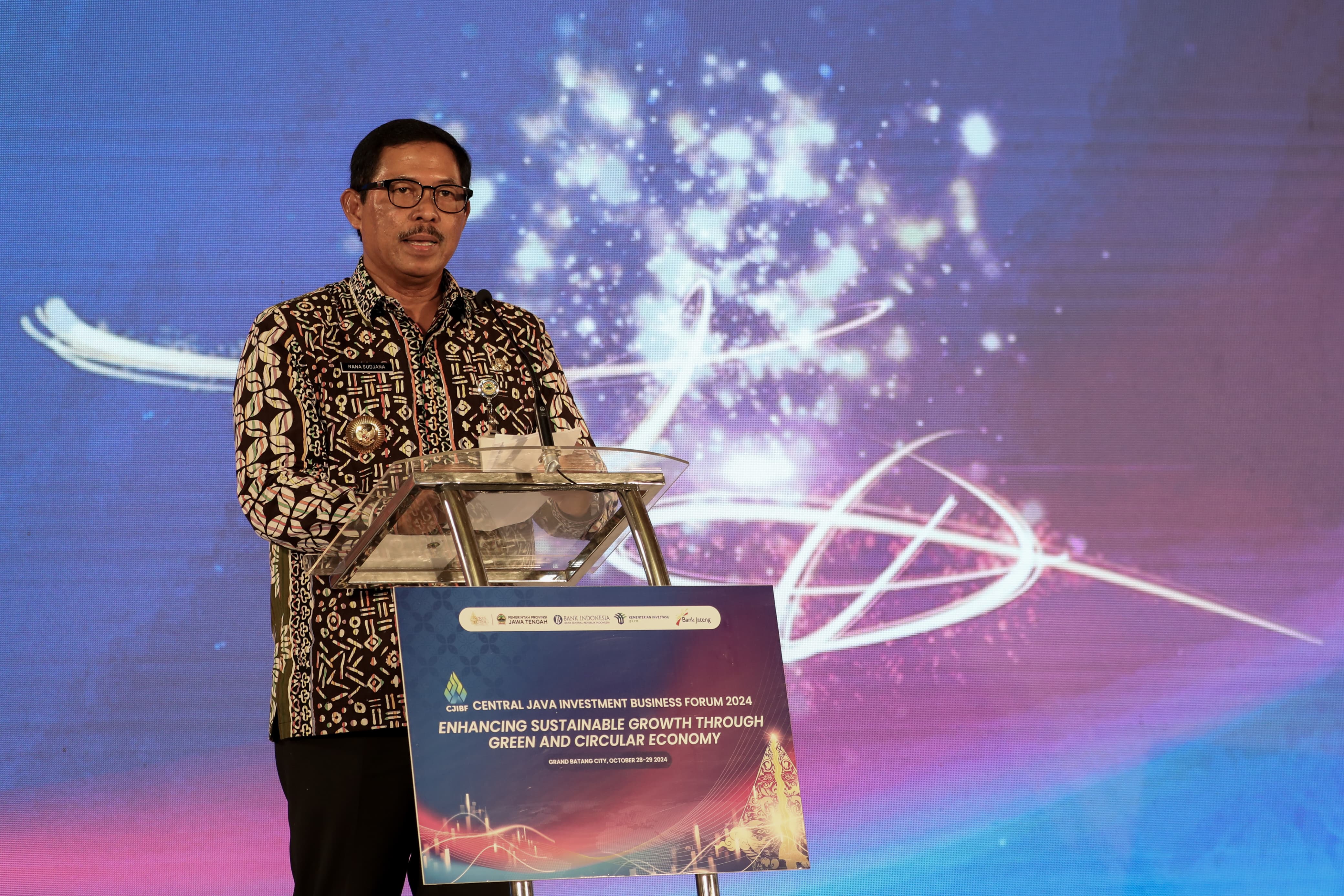 Pj Gubernur Jateng, Nana Sudjana disela kegiatan Central Java Investment Business Forum (CJIBF) 2024 di Kawasan Industri Terpadu Batang (KITB) pada Selasa, 29 Oktober 2024.