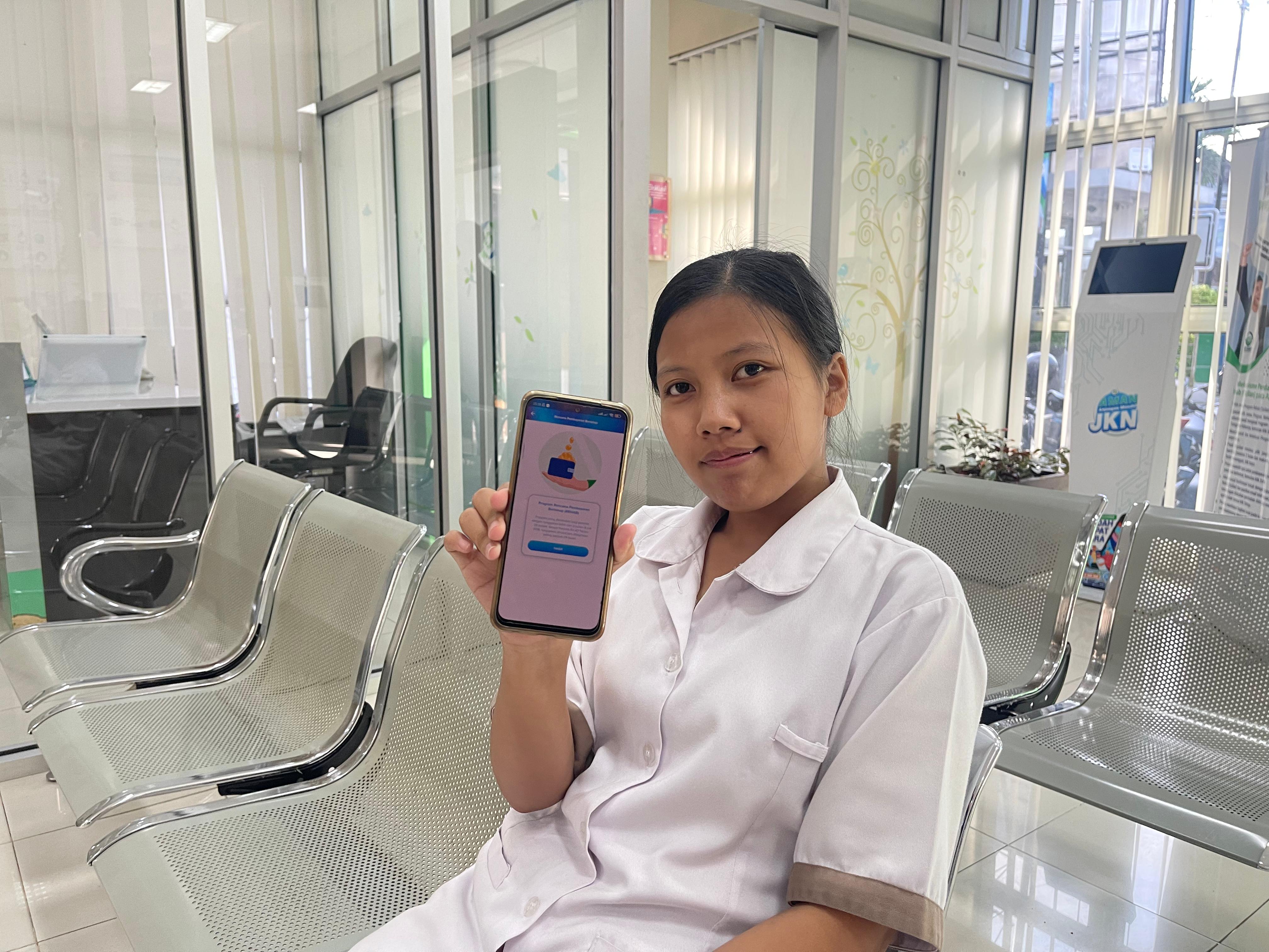 Peserta JKN dapat mengajukan permohonan program Rehab melalui aplikasi Mobile JKN.